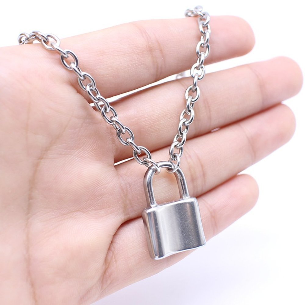❤️Fashion Rock Punk Cross Lock Necklace, N90201P138 - Picture 4 of 9